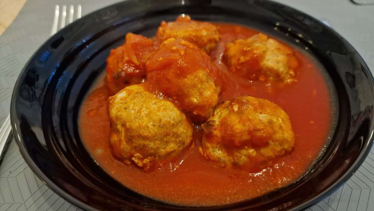 Diétás paradicsomos húsgombóc